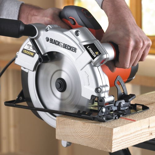 Black and Decker - Kotov pla 1 500 W s laserom - KS1500LK